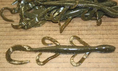 Creature Bait With Brush Hook